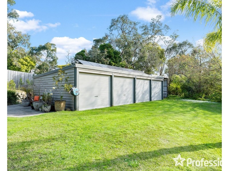 10 Thomas Crescent, Lilydale VIC 3140