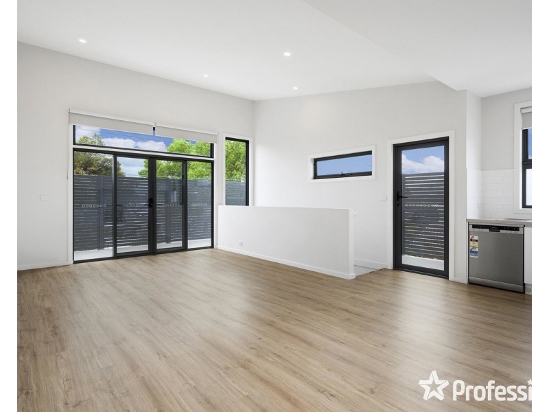 1/11 Slevin Street, Lilydale VIC 3140