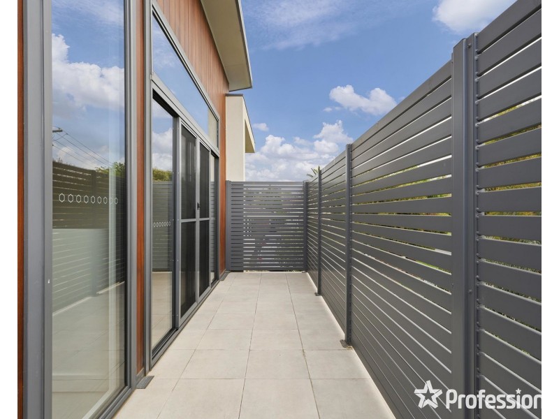 1/11 Slevin Street, Lilydale VIC 3140