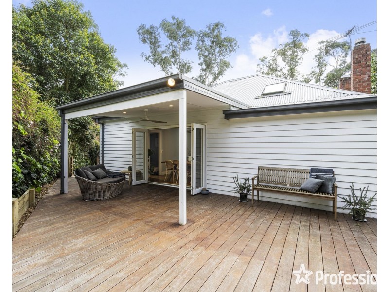 100 Birmingham Road, Mount Evelyn VIC 3796