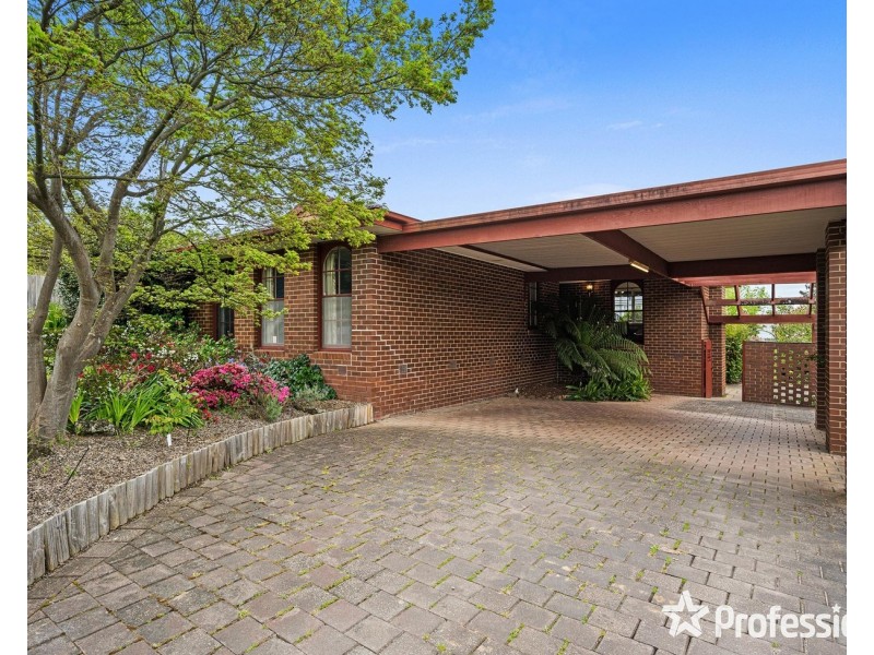 5 Huntingdale Drive, Chirnside Park VIC 3116