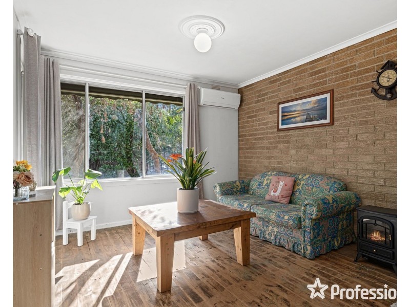 3/10 Elamo Road, Healesville VIC 3777