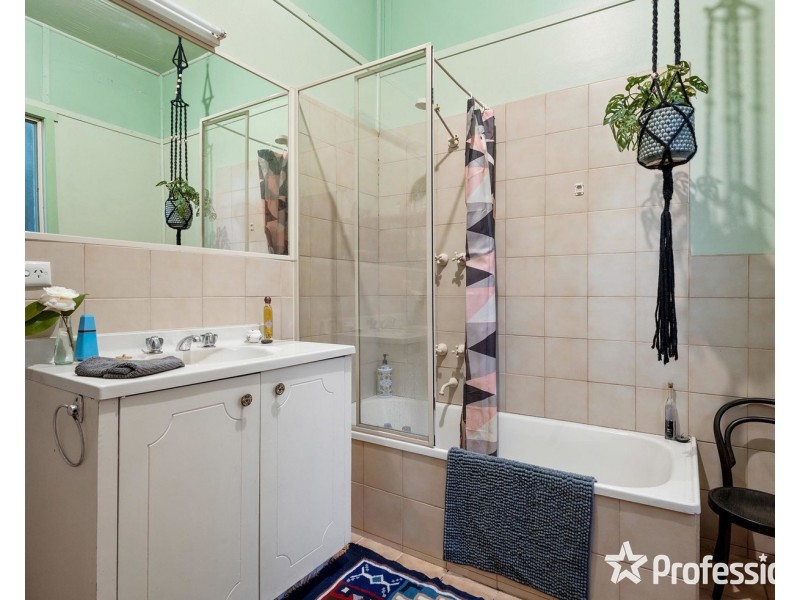 60 Shevlins Lane, Woori Yallock VIC 3139