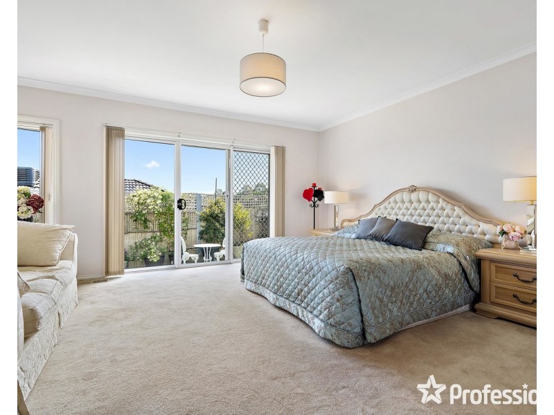 17 Neryl Court, Mooroolbark VIC 3138