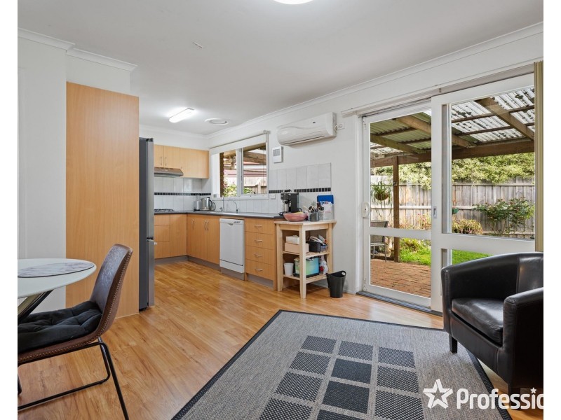 23 Wainewright Avenue, Mooroolbark VIC 3138