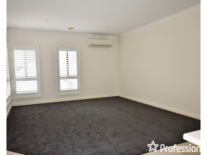 24A Chevalier Crescent, Mooroolbark VIC 3138