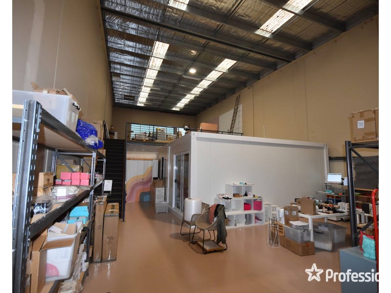 3/114 Canterbury Road, Kilsyth South VIC 3137