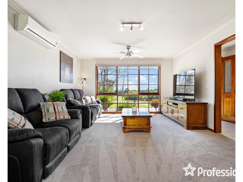 71 Switchback Road, Chirnside Park VIC 3116