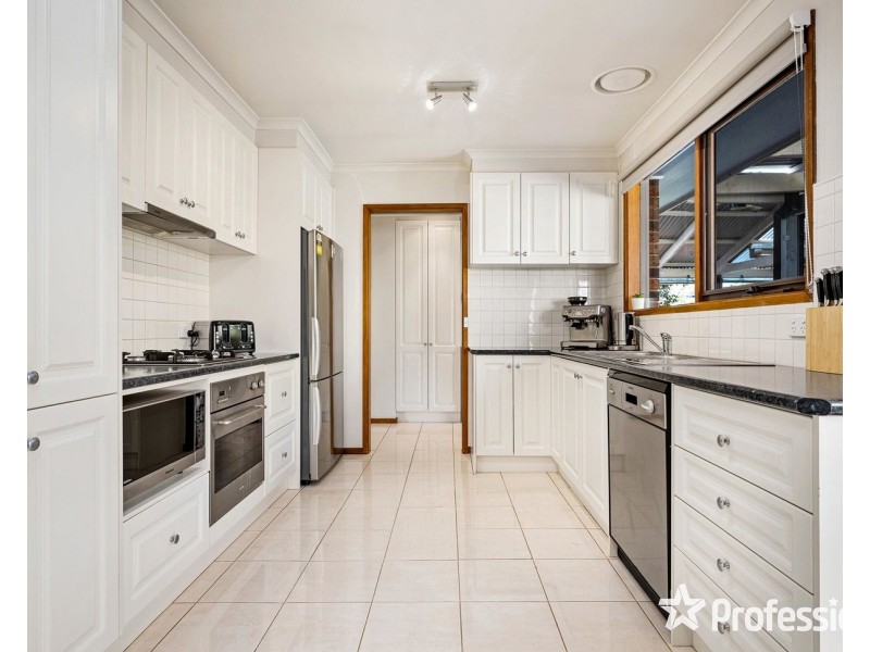 71 Switchback Road, Chirnside Park VIC 3116