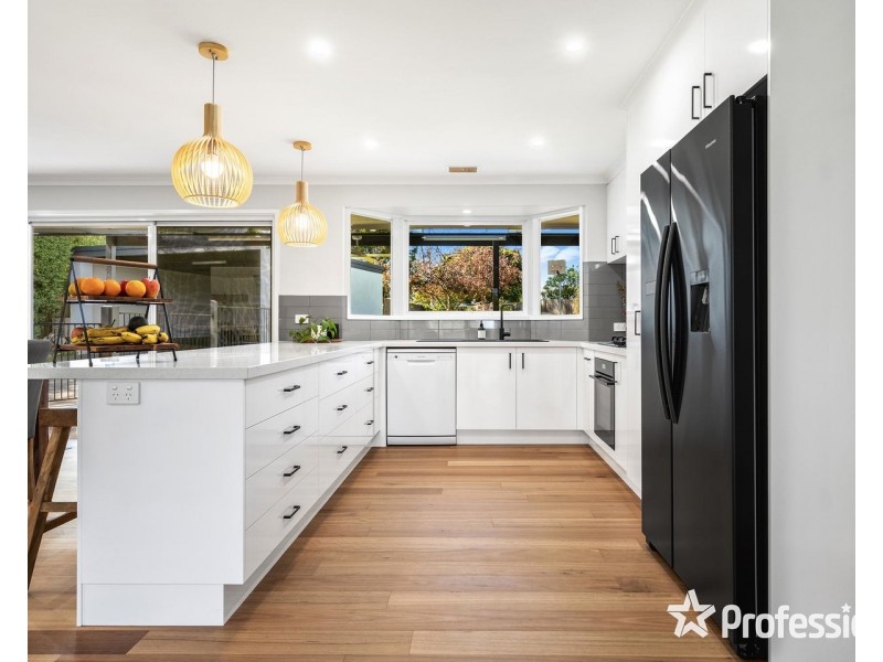 33 Forge Road, Mount Evelyn VIC 3796