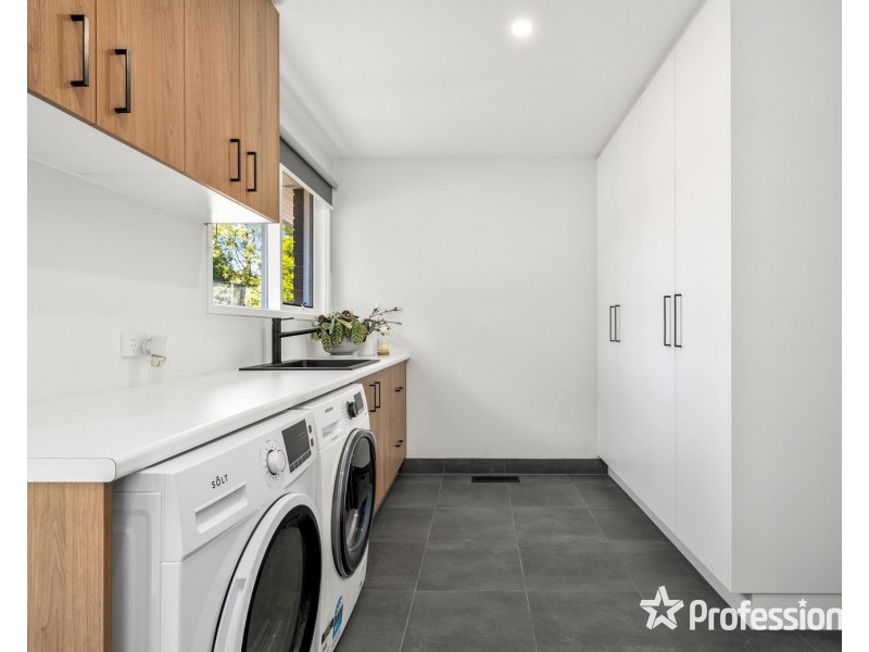 33 Forge Road, Mount Evelyn VIC 3796