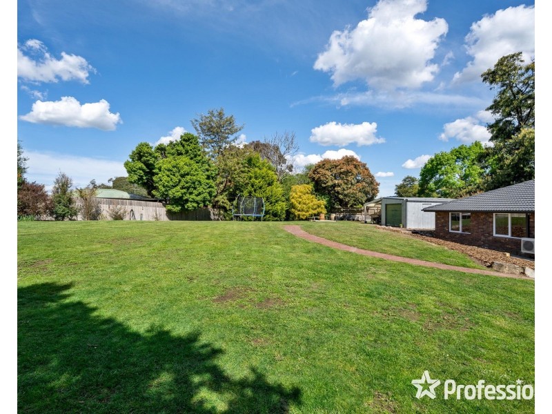 33 Forge Road, Mount Evelyn VIC 3796