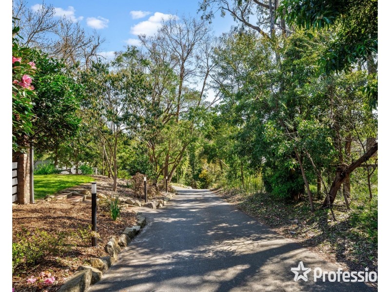 33 Forge Road, Mount Evelyn VIC 3796