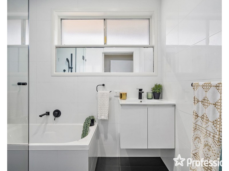 424 Hull Road, Mooroolbark VIC 3138