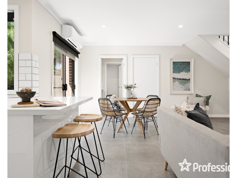 3 Brennan Close, Mooroolbark VIC 3138