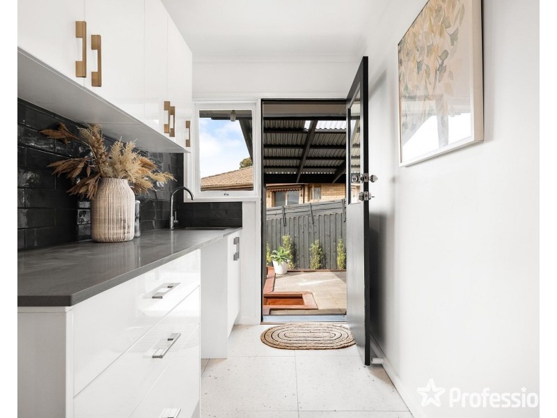 20 Glen Dhu Road, Kilsyth VIC 3137