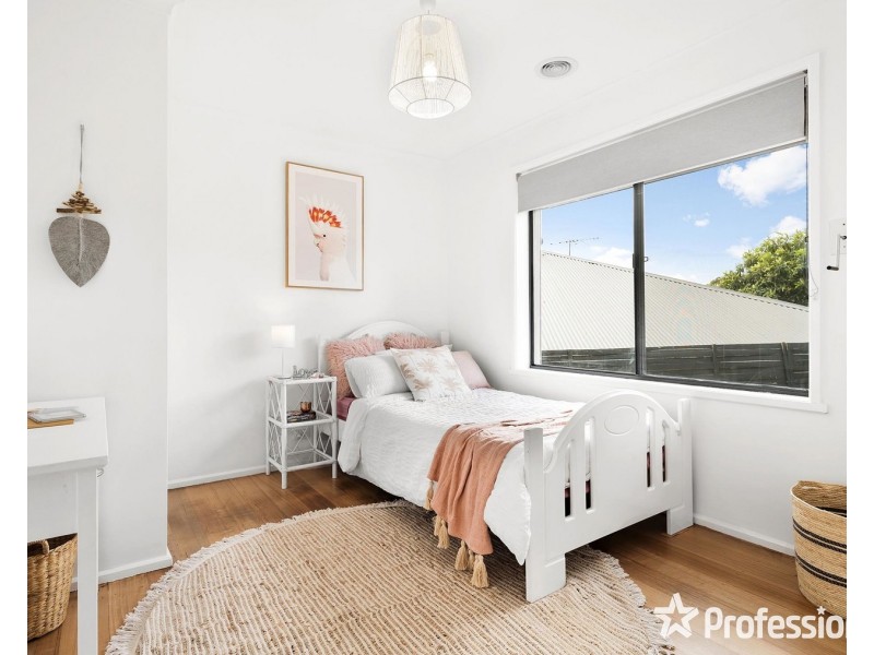 20 Glen Dhu Road, Kilsyth VIC 3137