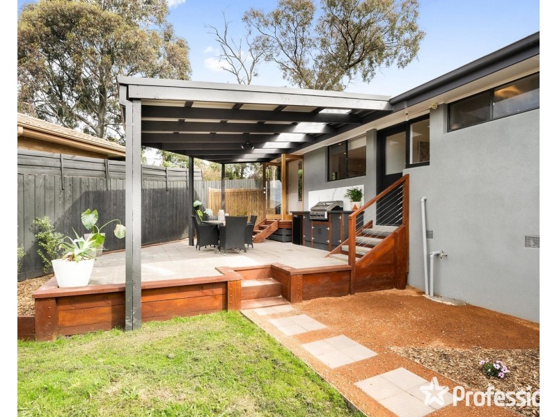 20 Glen Dhu Road, Kilsyth VIC 3137