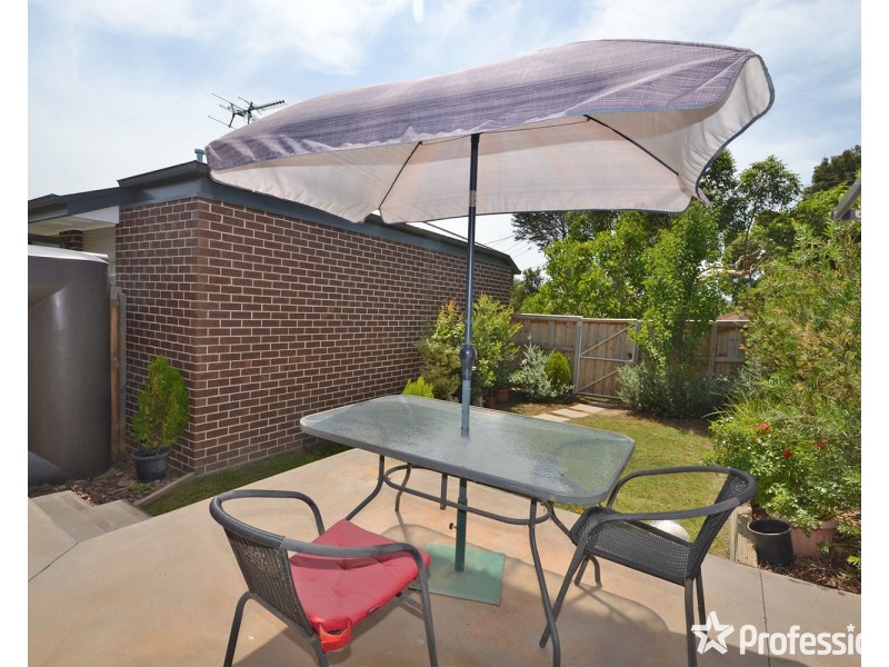 2/45 Newman Road, Mooroolbark VIC 3138