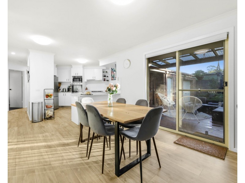 2/79 Taylor Road, Mooroolbark VIC 3138