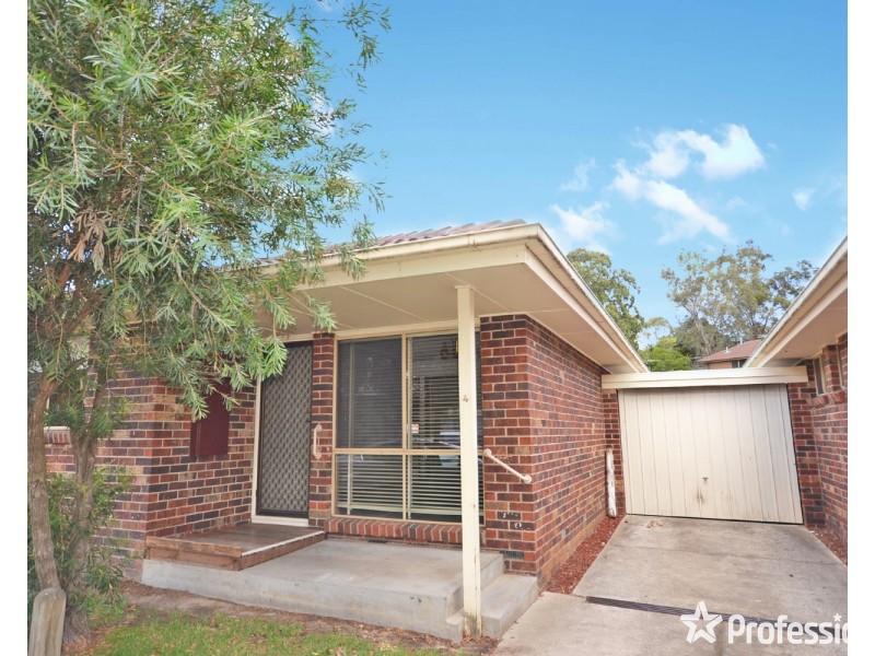 4/98-102 Sherlock Road, Mooroolbark VIC 3138