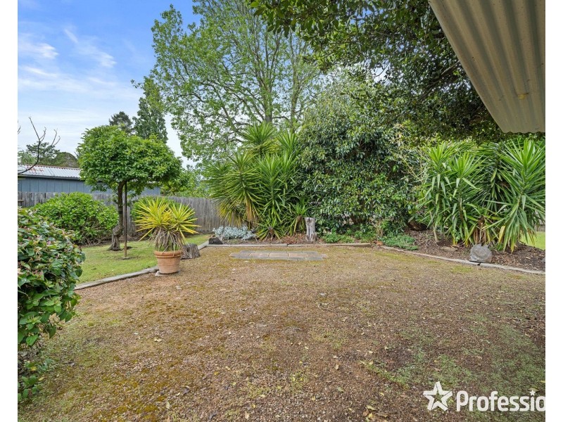 36 Hillview Drive, Kilsyth VIC 3137