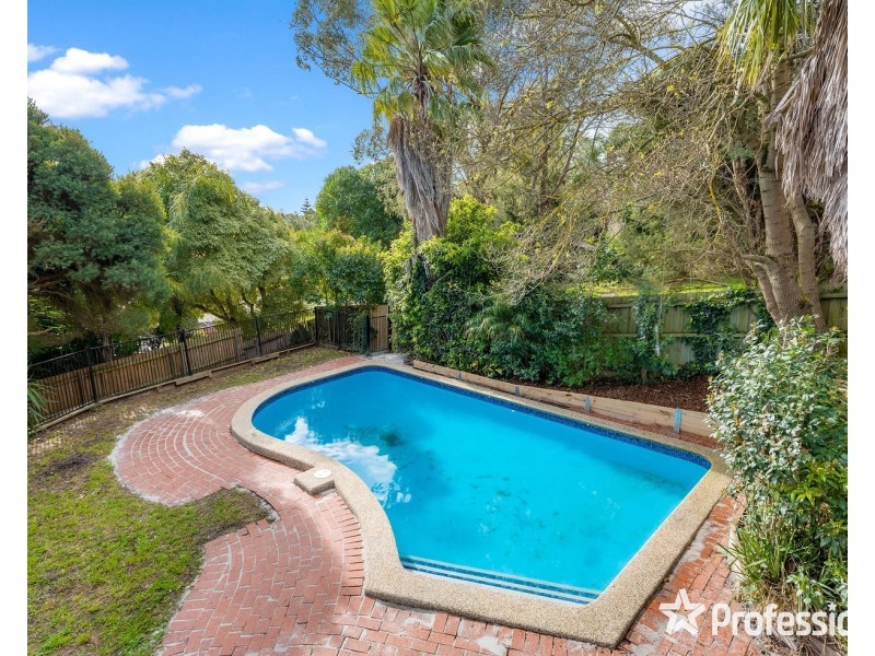 7 Parry Drive, Mooroolbark VIC 3138