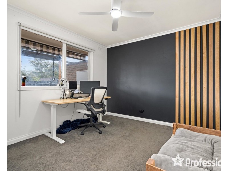94 Bellara Drive, Mooroolbark VIC 3138