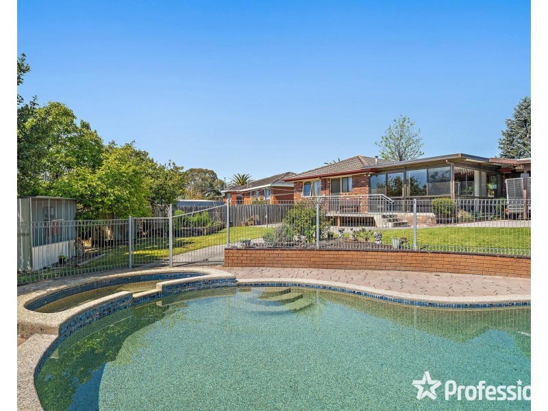 4 South Link, Chirnside Park VIC 3116