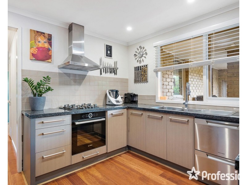 14 Old Kent Road, Mooroolbark VIC 3138