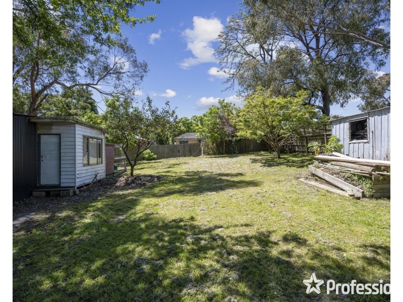 12 Allendale Road, Croydon VIC 3136