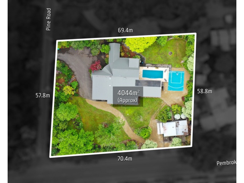 4 Pine Road, Mooroolbark VIC 3138