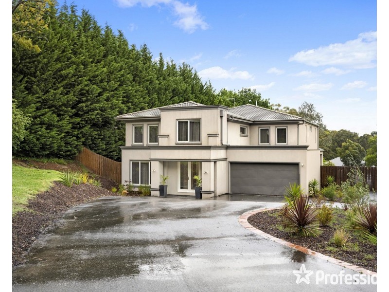 90 Stradbroke Road, Montrose VIC 3765