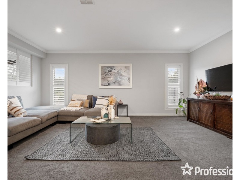 90 Stradbroke Road, Montrose VIC 3765