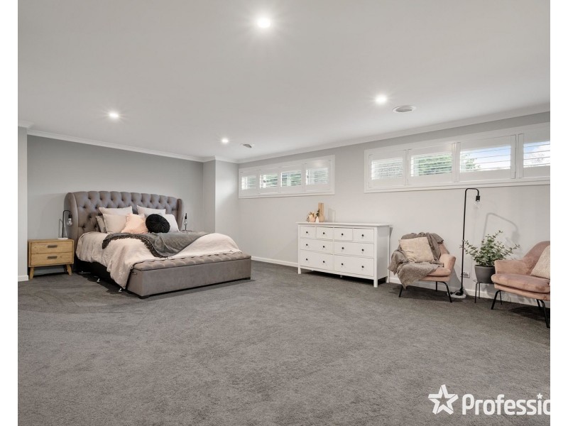 90 Stradbroke Road, Montrose VIC 3765