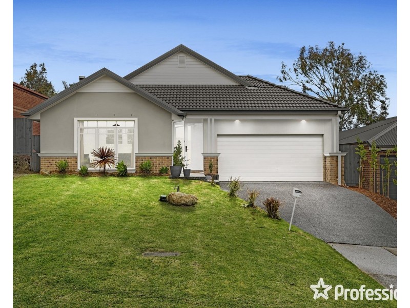 19 Pinnacle Rise, Lilydale VIC 3140