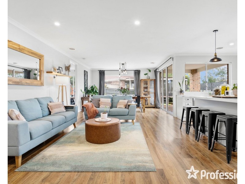 19 Pinnacle Rise, Lilydale VIC 3140
