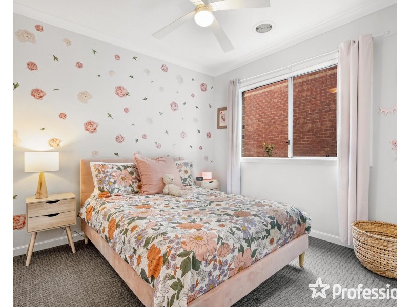 19 Pinnacle Rise, Lilydale VIC 3140