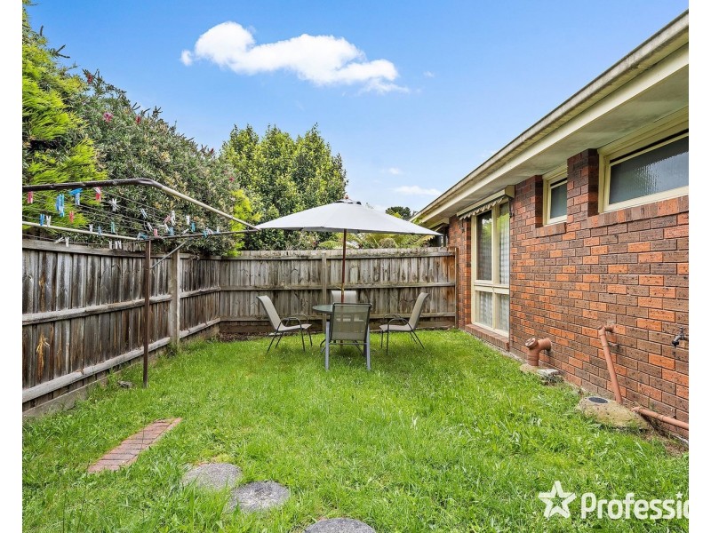 2/29-33 Elmhurst Road, Bayswater VIC 3153