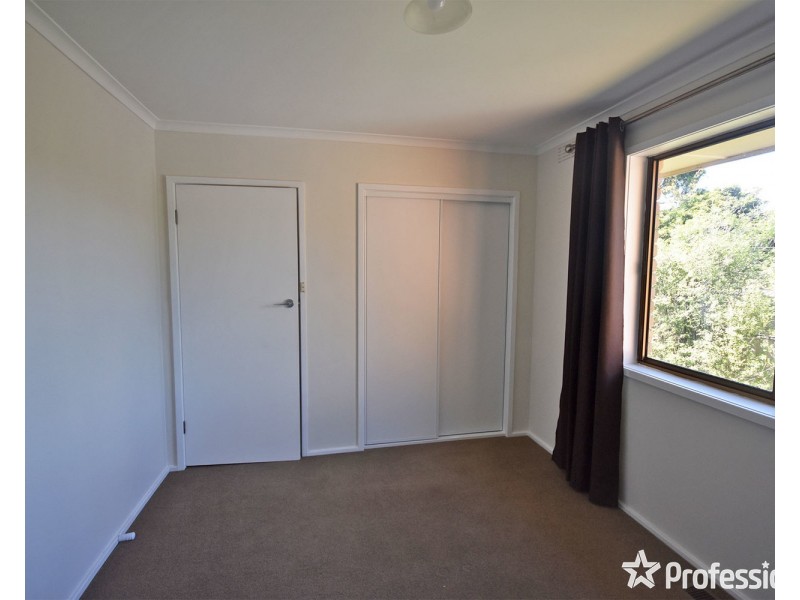 58 Ross Pincott Drive, Mooroolbark VIC 3138