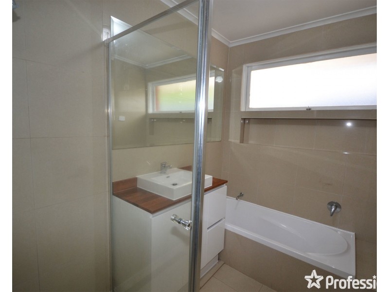 22 Harvest Drive, Chirnside Park VIC 3116