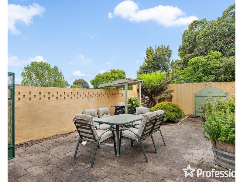 12 Beaulieu Avenue, Lilydale VIC 3140