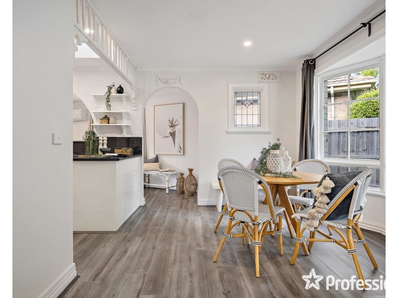 17 Lockhart Court, Kilsyth VIC 3137