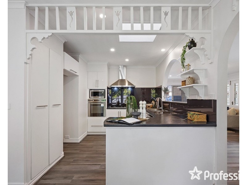 17 Lockhart Court, Kilsyth VIC 3137