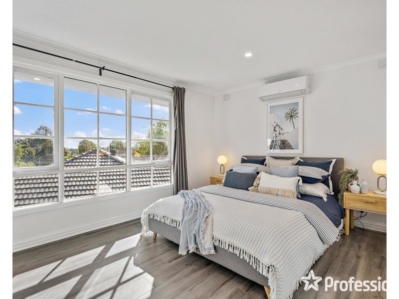 17 Lockhart Court, Kilsyth VIC 3137