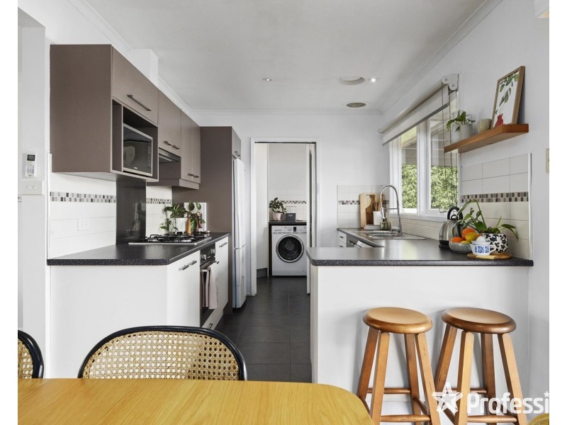 25 Coolabah Street, Mooroolbark VIC 3138