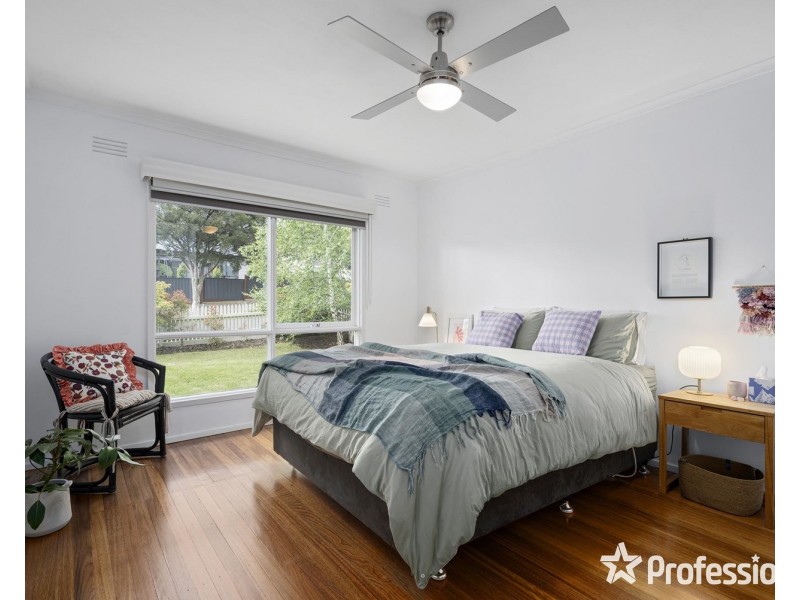 25 Coolabah Street, Mooroolbark VIC 3138