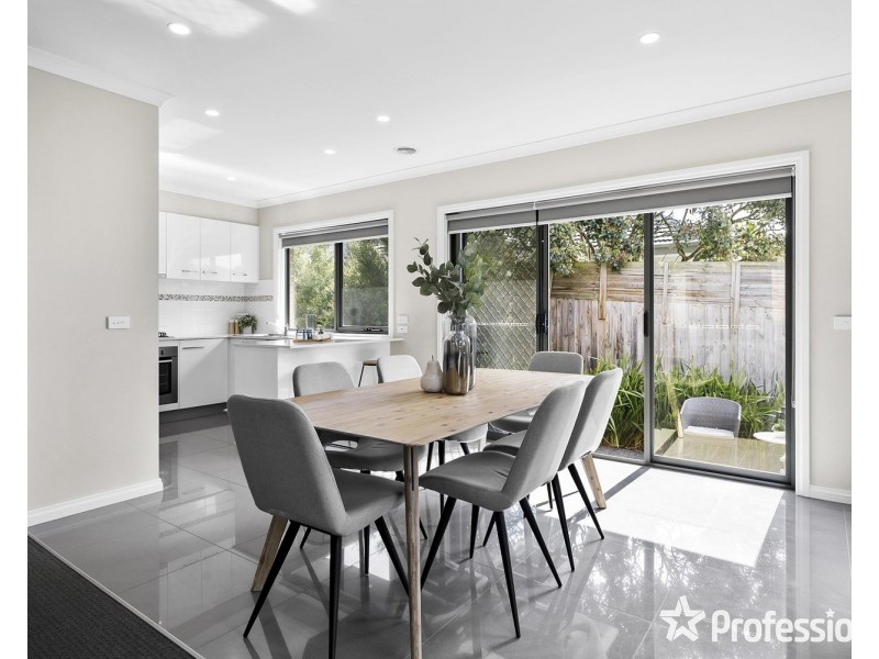 1 Edgar Close, Chirnside Park VIC 3116