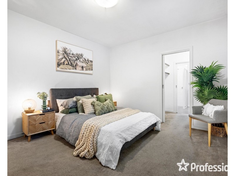 12a Dobell Place, Mooroolbark VIC 3138