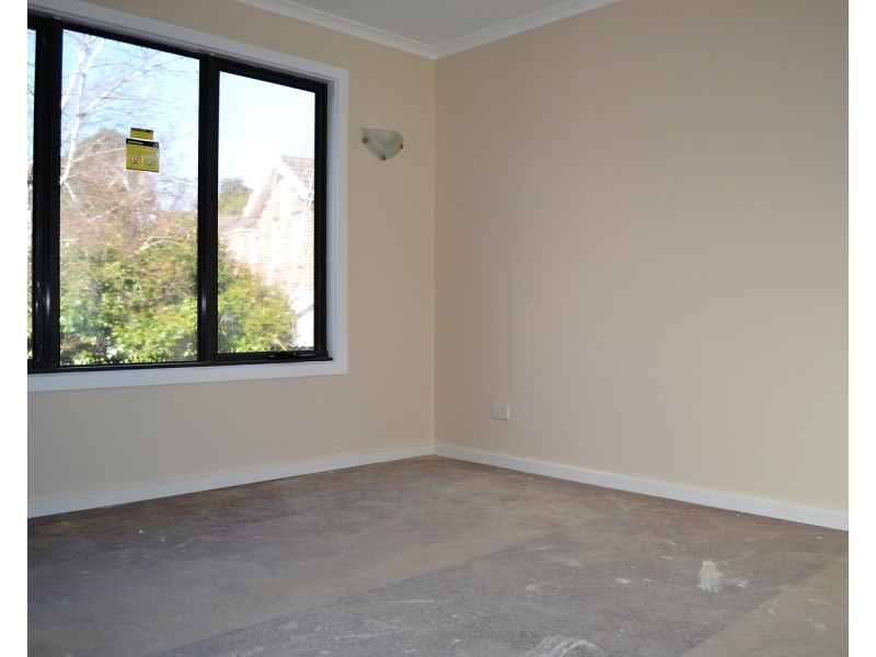 3/15 Ross Road, Croydon VIC 3136